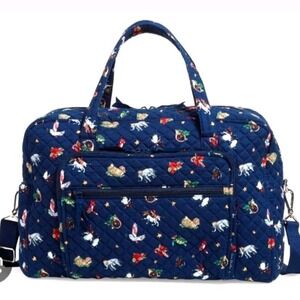Vera Bradley Navy Weekender Carry On Quilted Snow Globe Holiday Duffel Bag